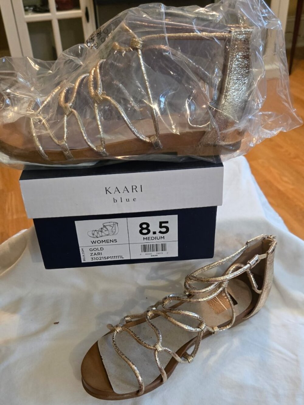Kaari Blue Gold Zari sandal
